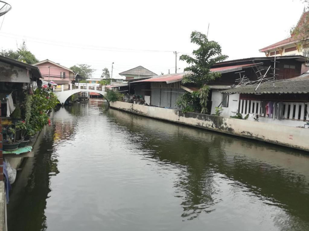 Aiims Tales Canal Boutique House Bangkok Bagian luar foto