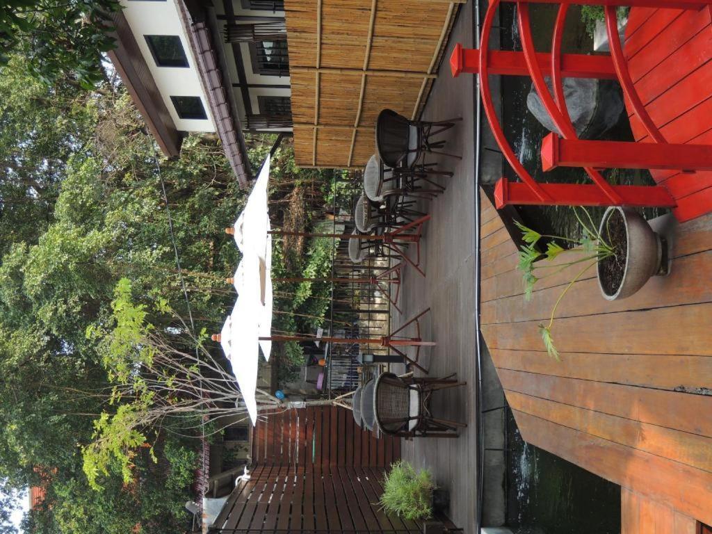 Aiims Tales Canal Boutique House Hotel Bangkok Bagian luar foto