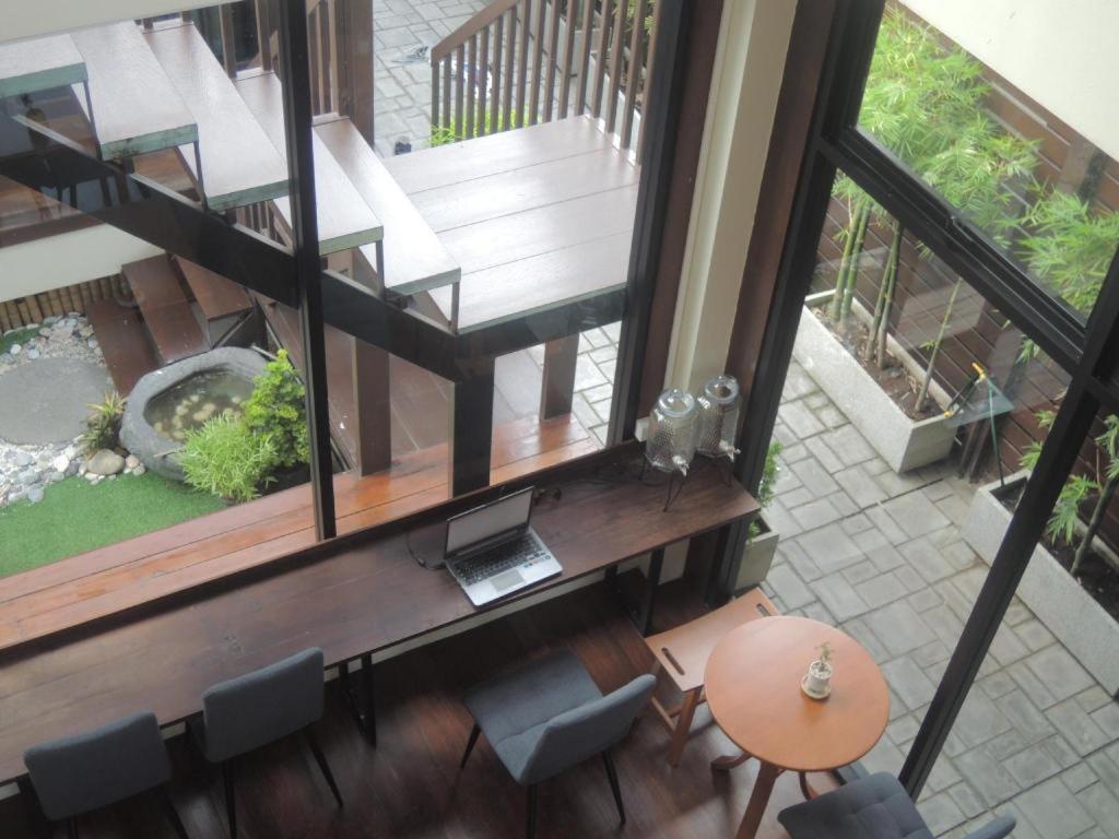 Aiims Tales Canal Boutique House Bangkok Bagian luar foto